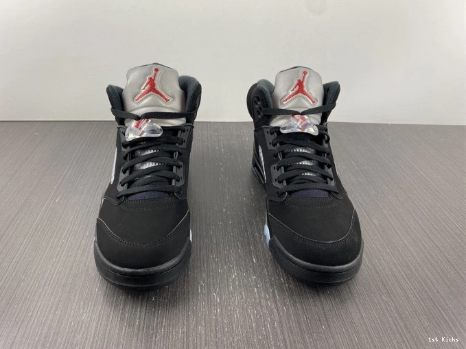 Metallic Jordan 5 (2016) Black Retro 845035-003 0809